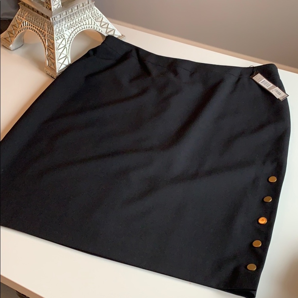 Tailored Pencil Skirt
